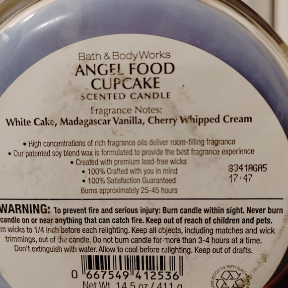 EXTREMELY RARE HTF ANGEL FOOD CUPCAKE 3 WICK BATH & BODY WORKS CANDLE - Picture 3 of 4